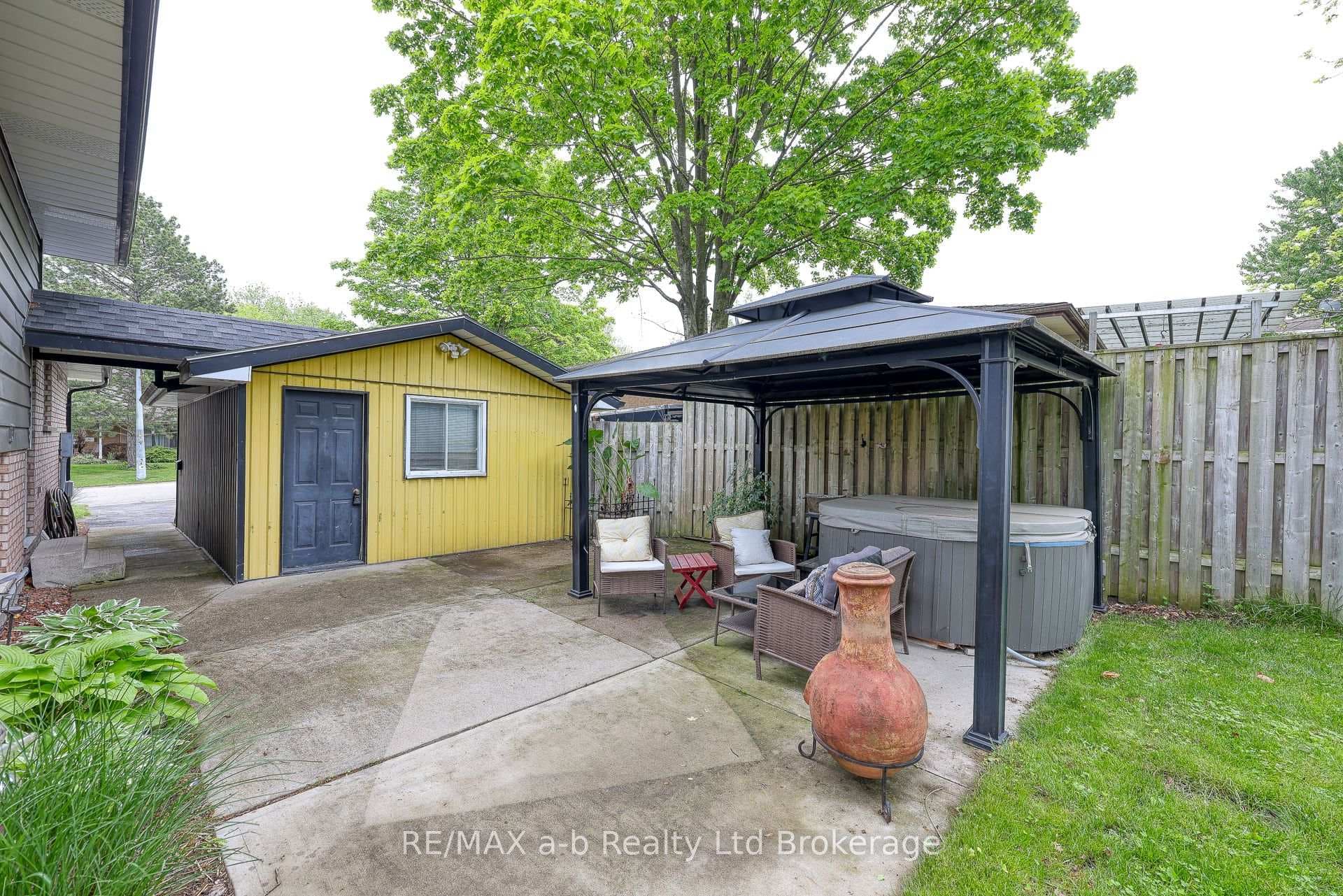9 Grenville Street photo 8