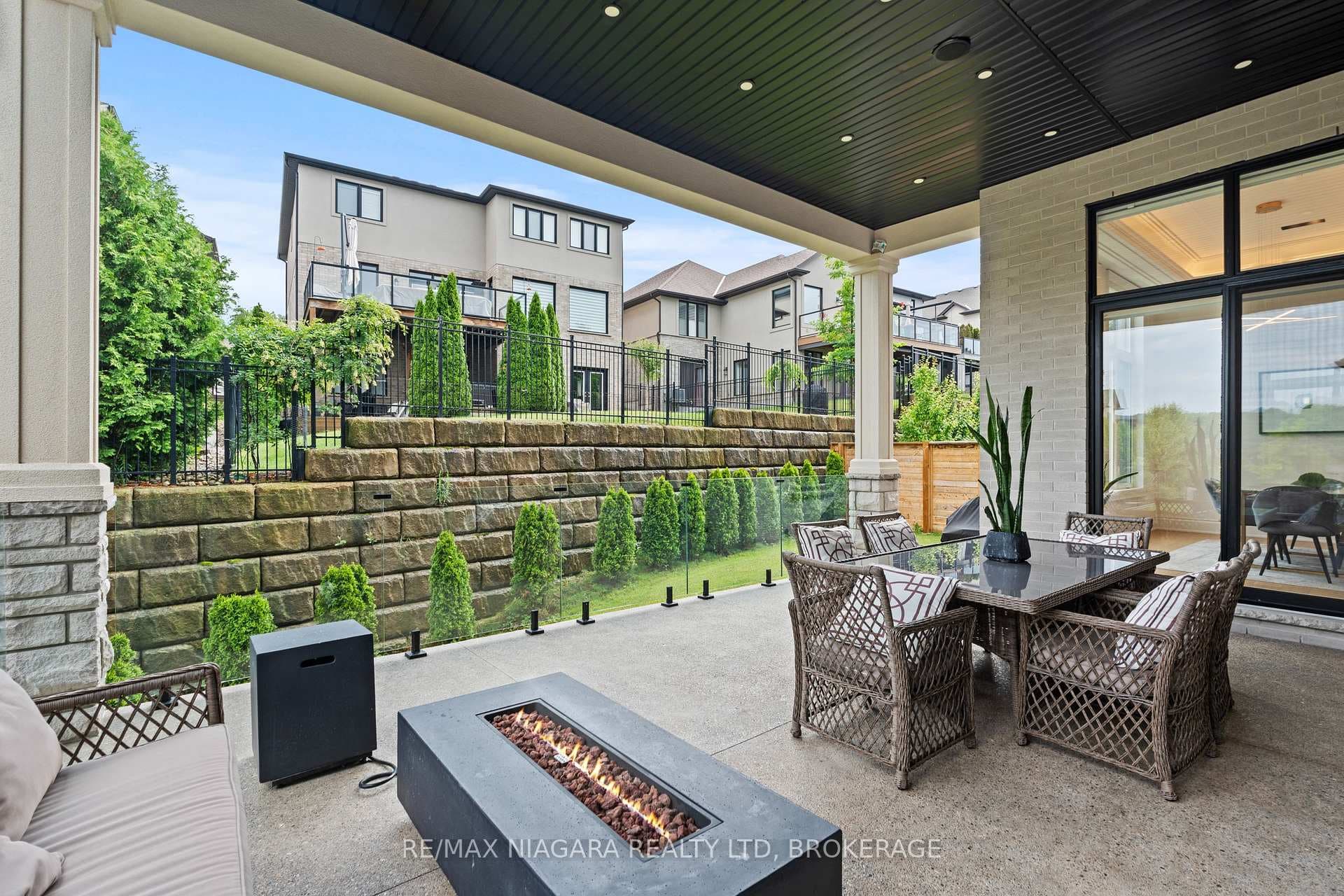 58 Kenmir Avenue photo 42