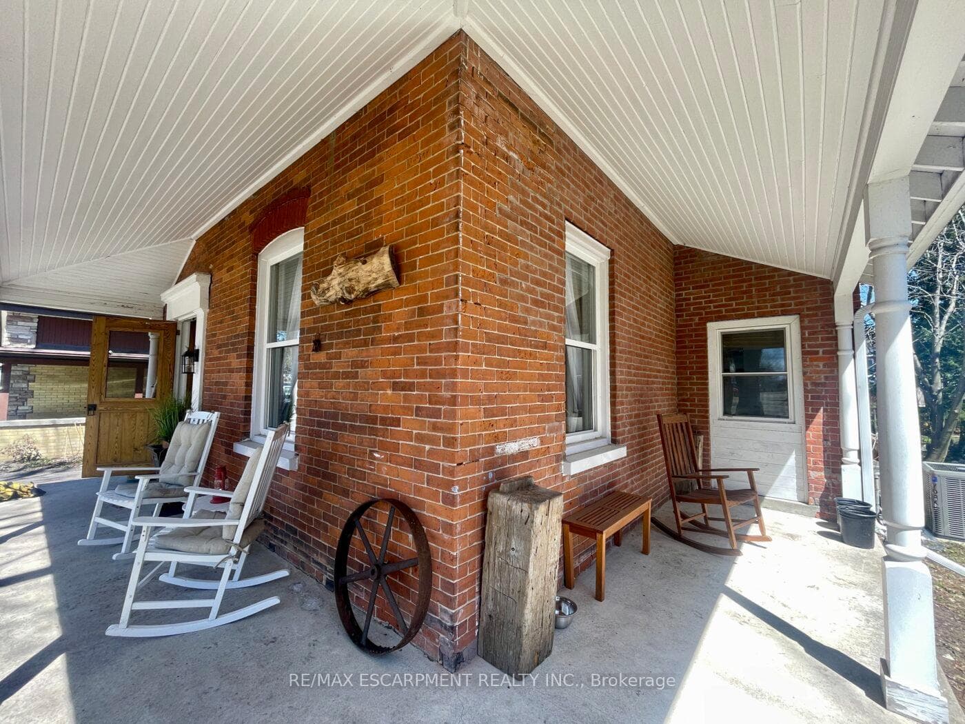 79 McMurray Street photo 38