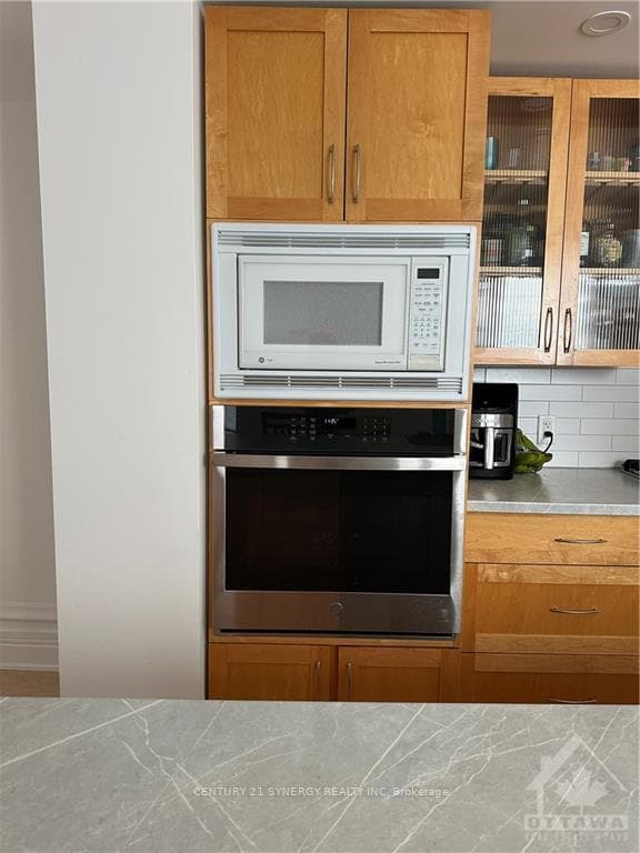 208 FIFTH Avenue photo 10