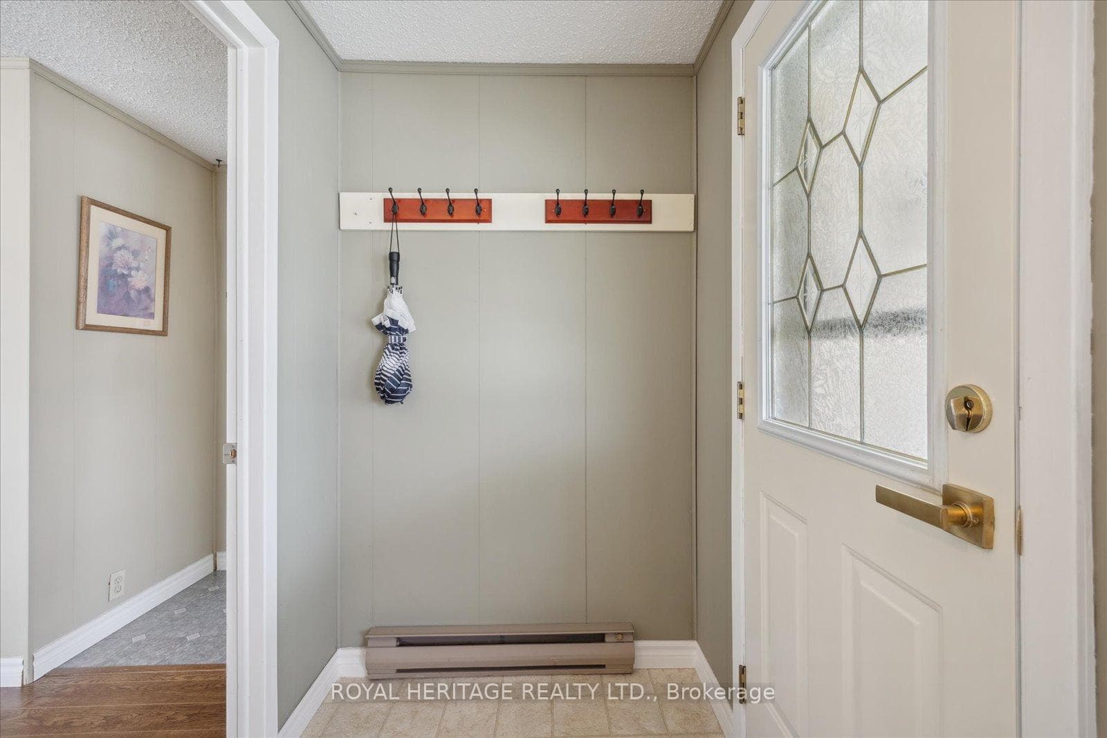 11 Cabot Court photo 5