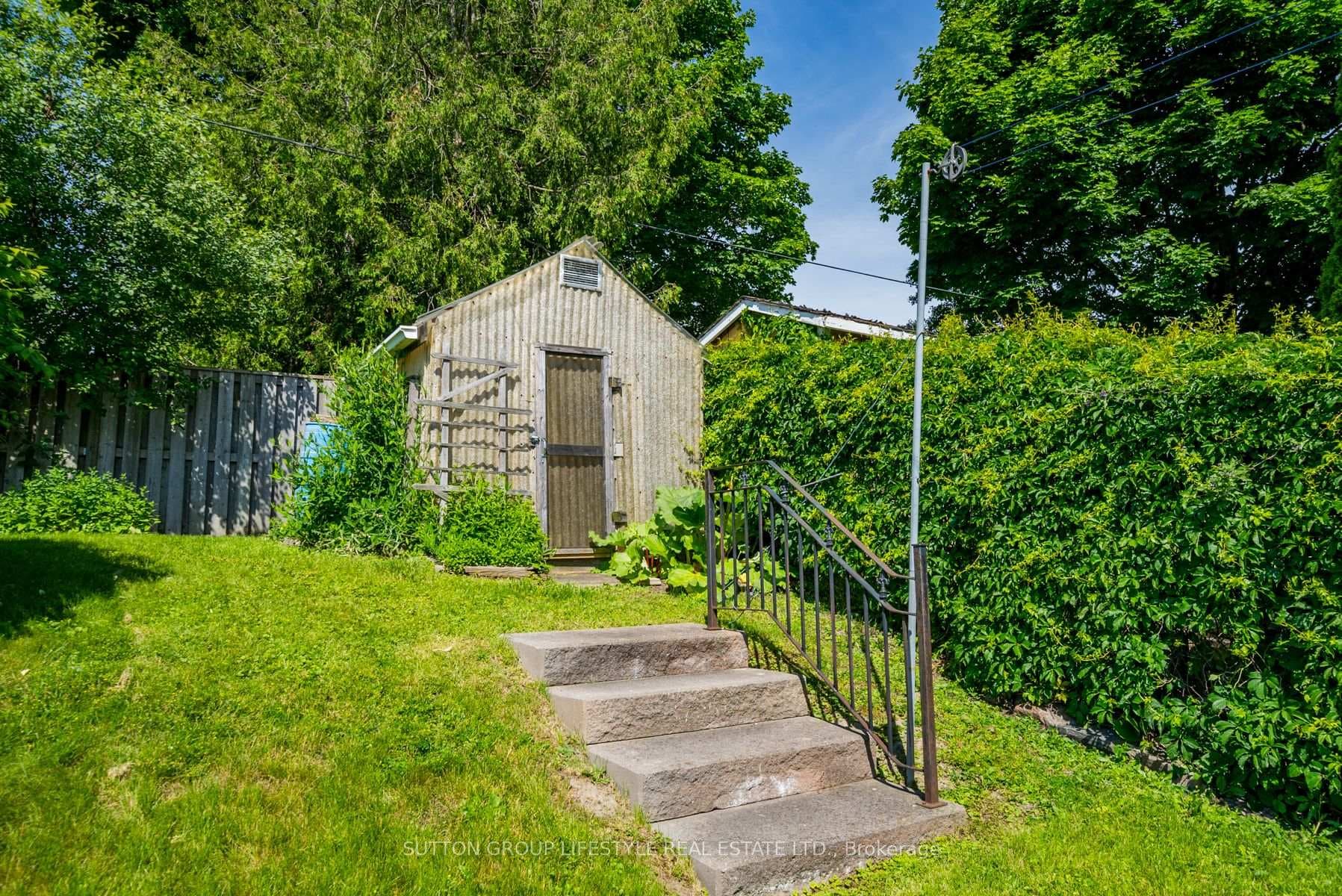 163 Hillcrest Drive photo 38