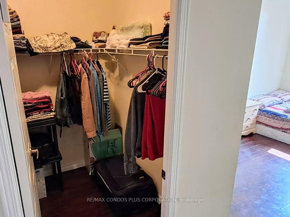 35 Finch Avenue Unit 912 photo 10