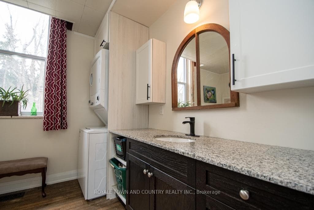 1404 Sturgeon Road photo 22