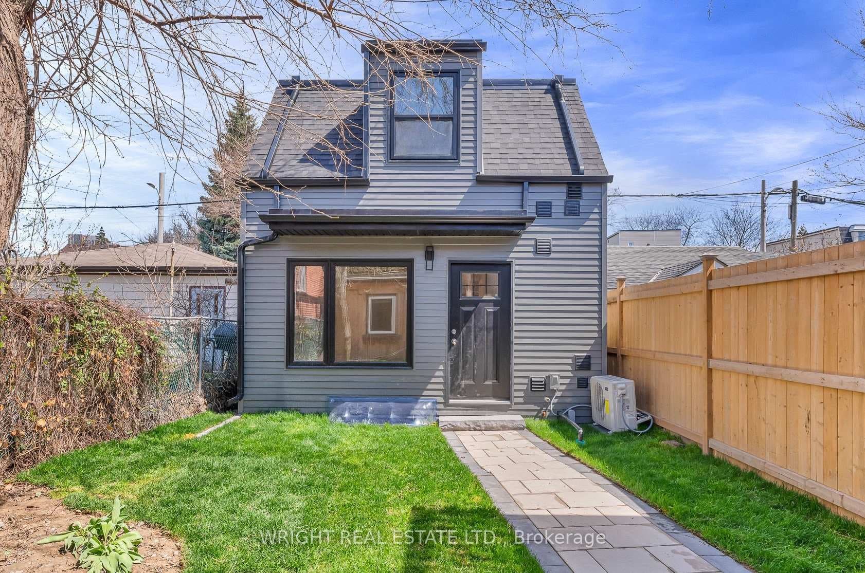 170 Croft Street photo 1