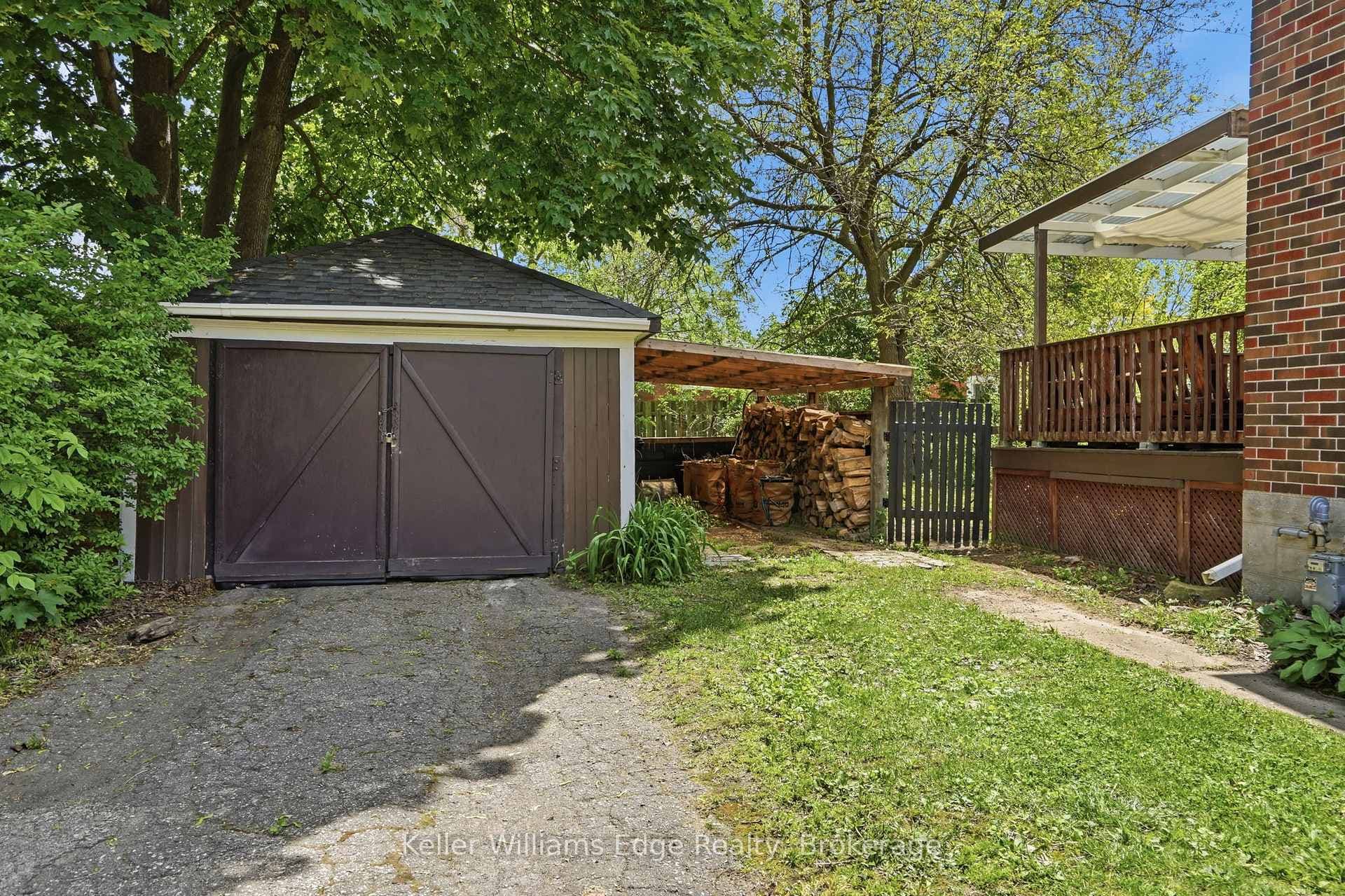 99 St Andrews Street photo 35
