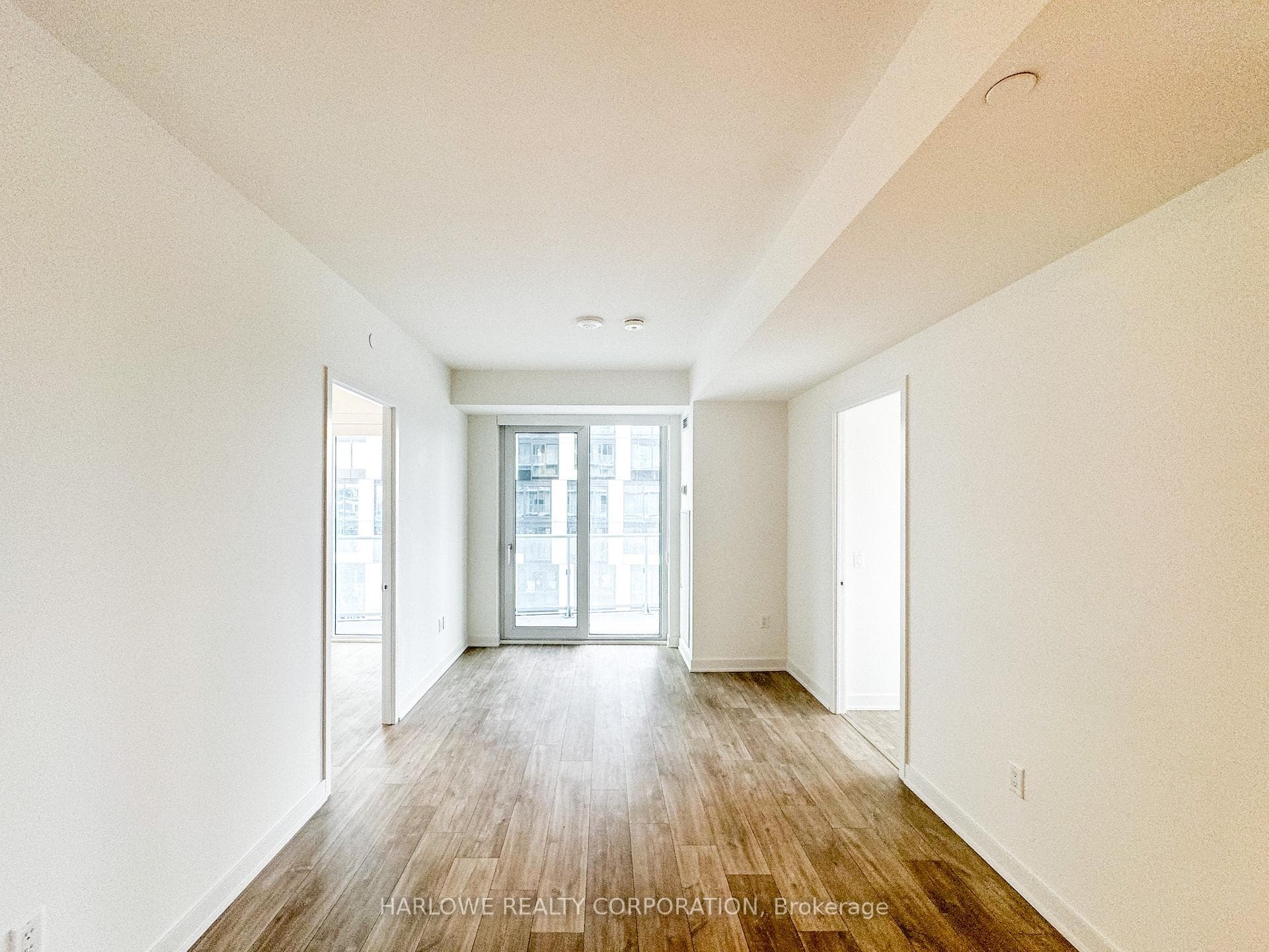100 Dalhousie Street Unit 3301 photo 3