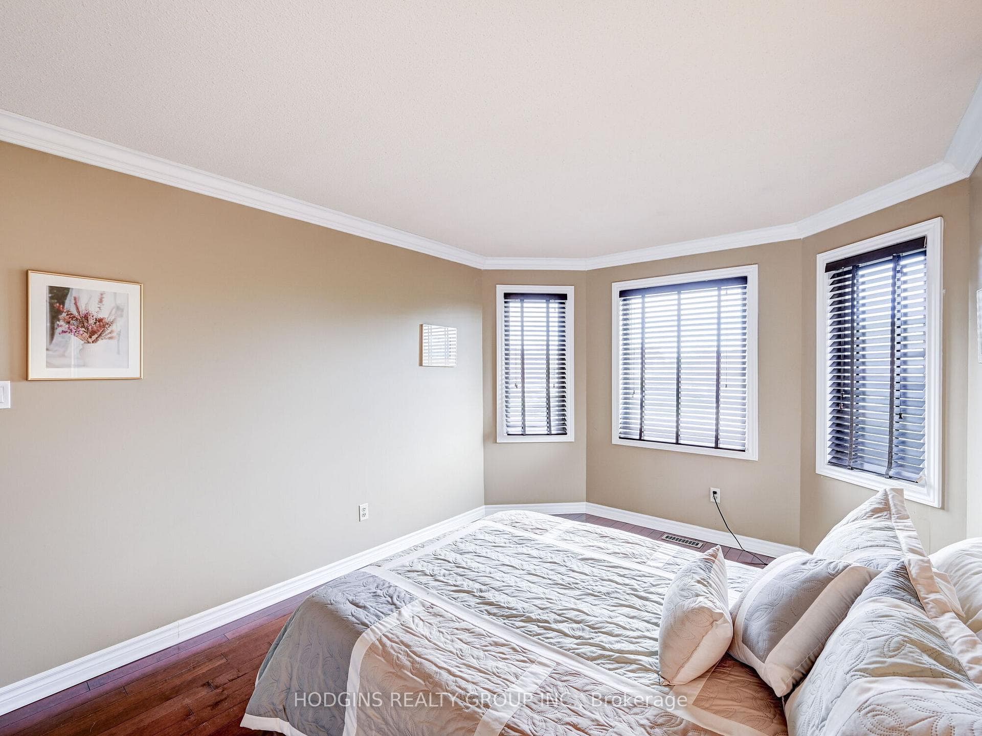 2544 Symington Court photo 27