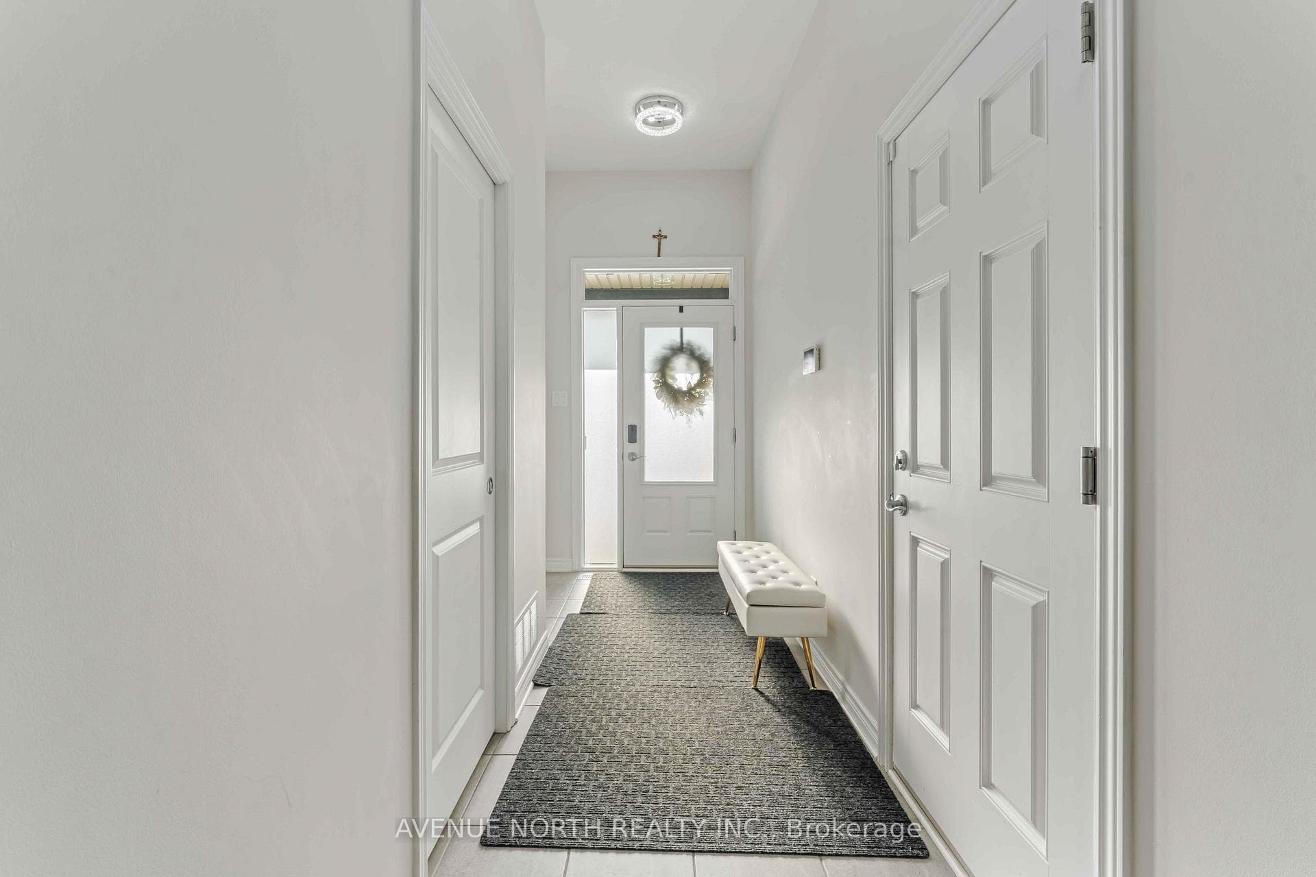320 Grackle Street photo 2