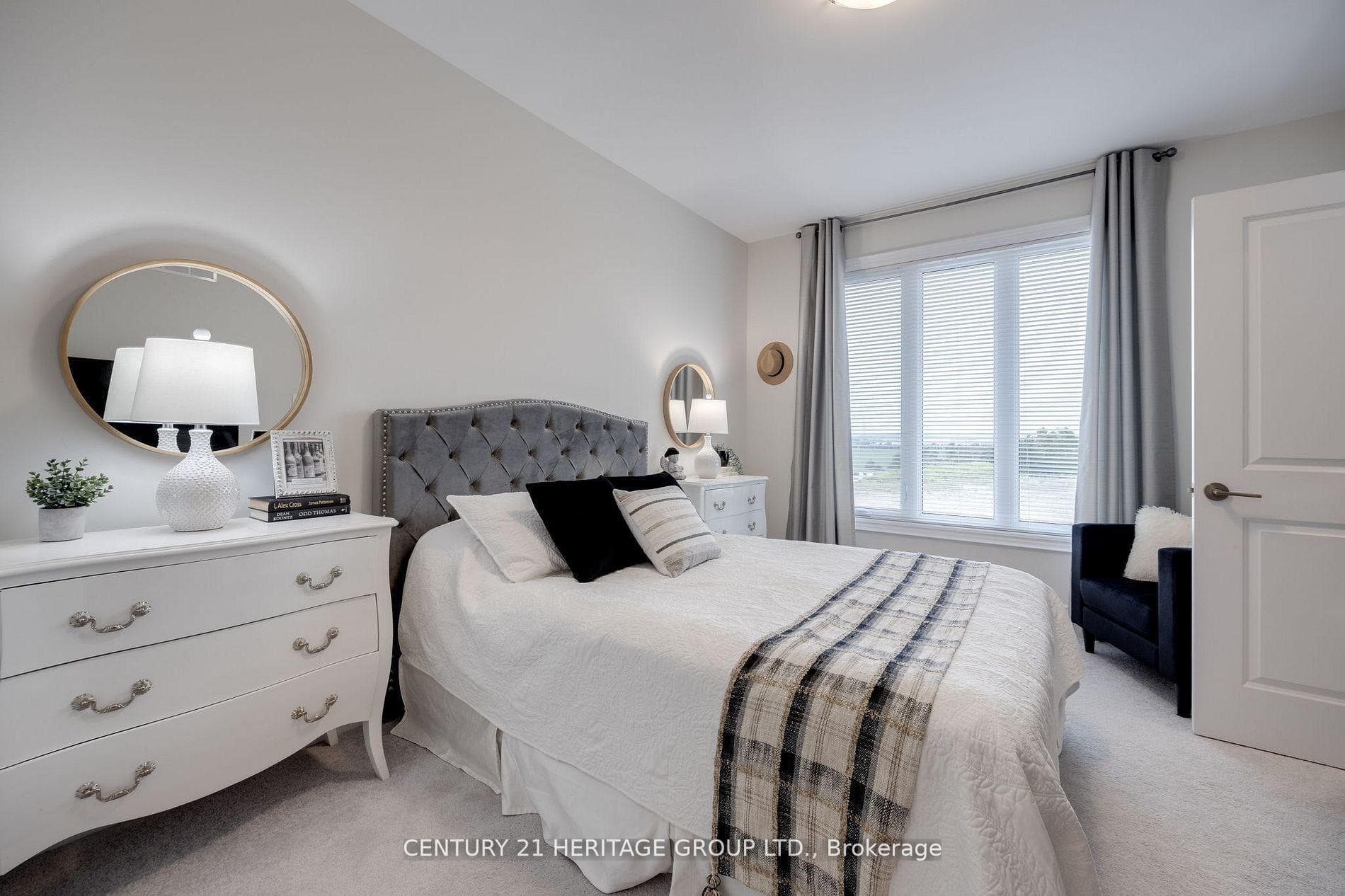 100 Summerhill Drive photo 14