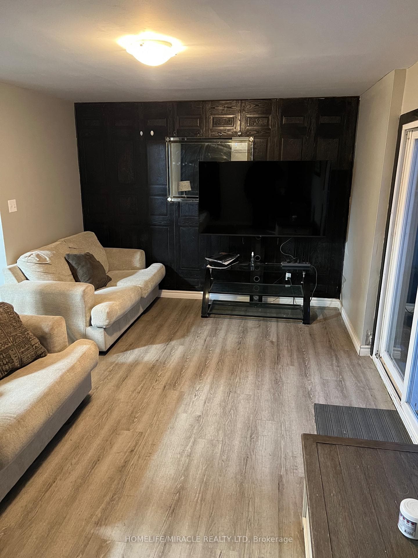 5 Glencairn Square photo 6