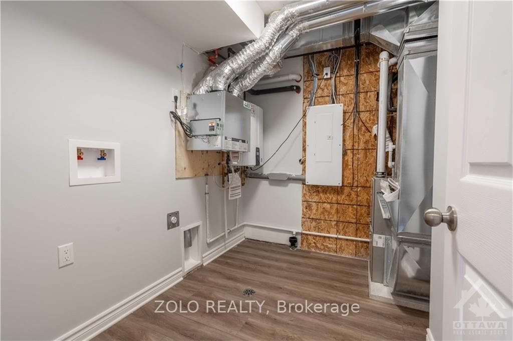 72 PORTLAND Drive photo 24
