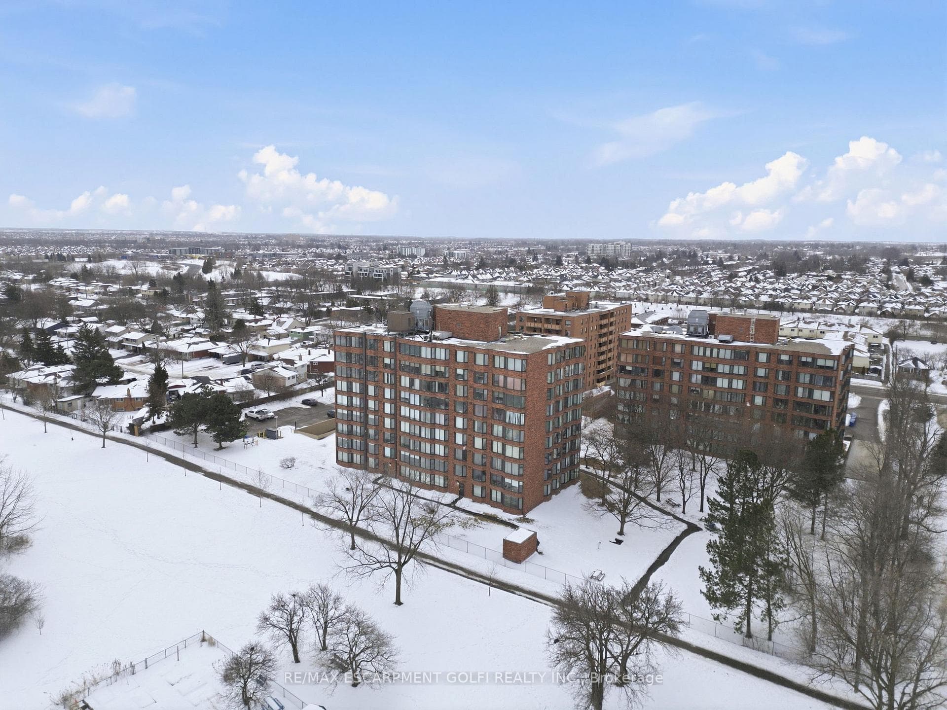 180 Limeridge Road Unit 208 photo 25