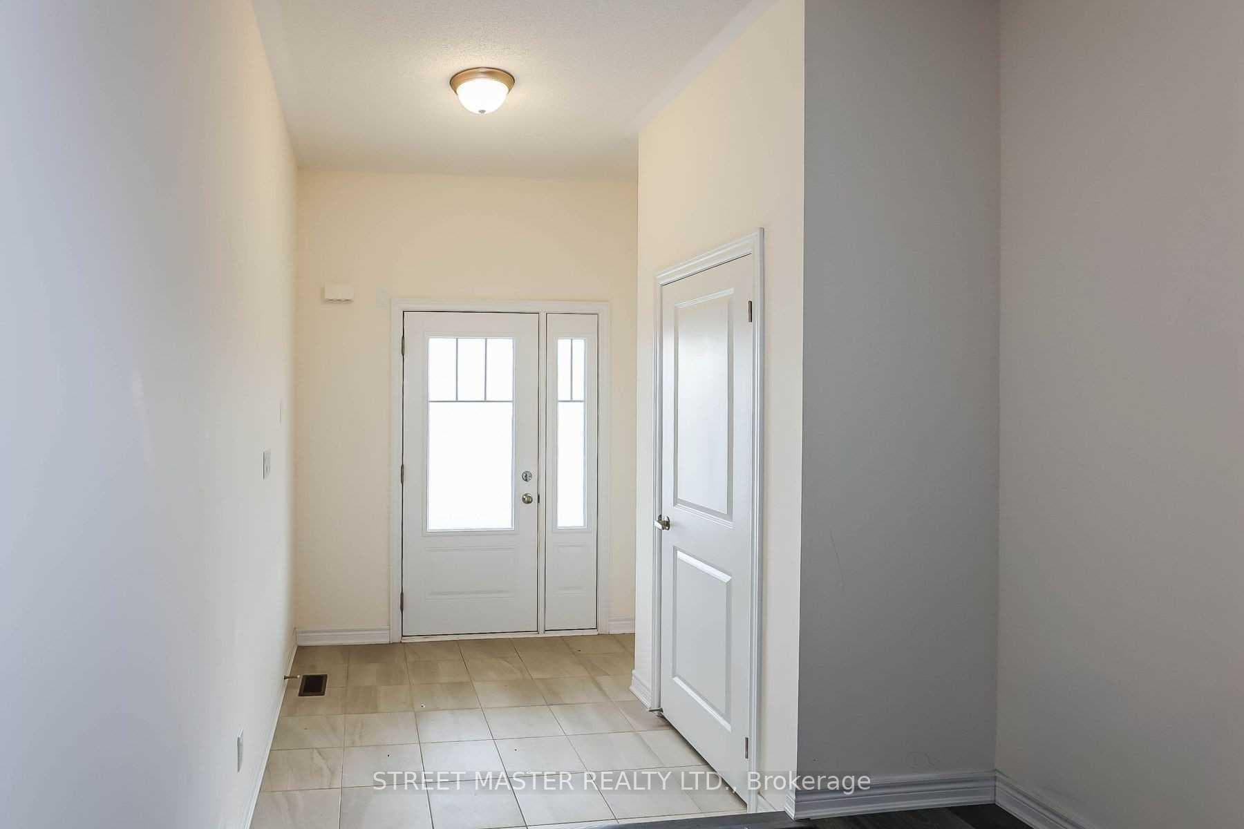 46 Harmony Way photo 3