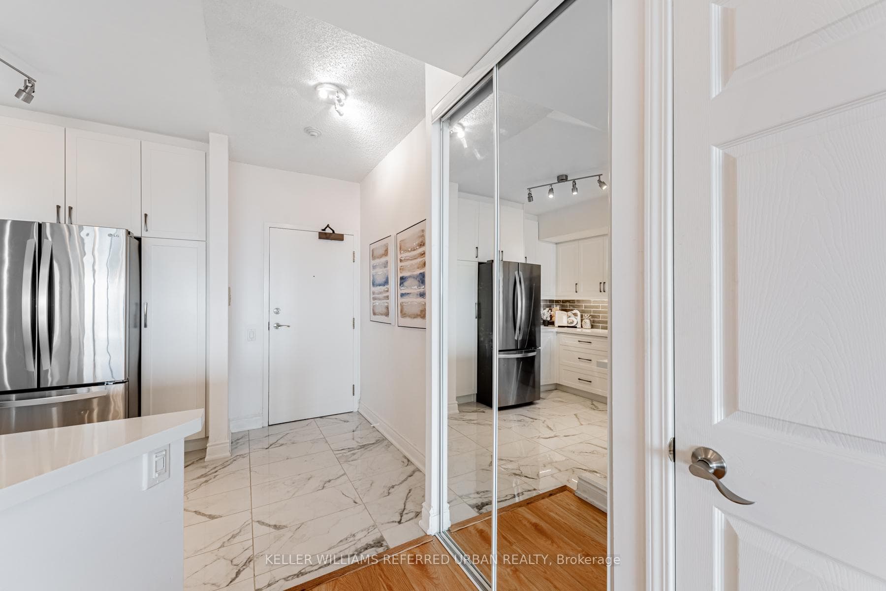 8 Covington Road Unit 1401 photo 5