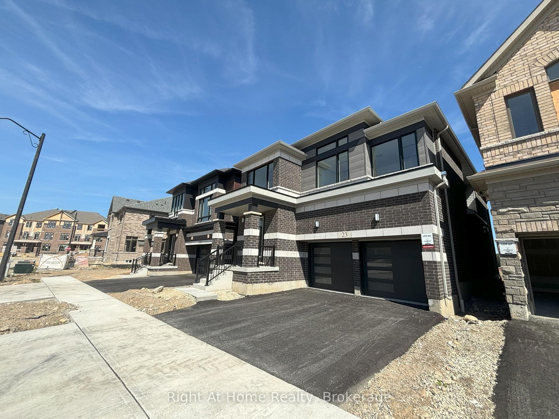 23 Langridge Way photo 2