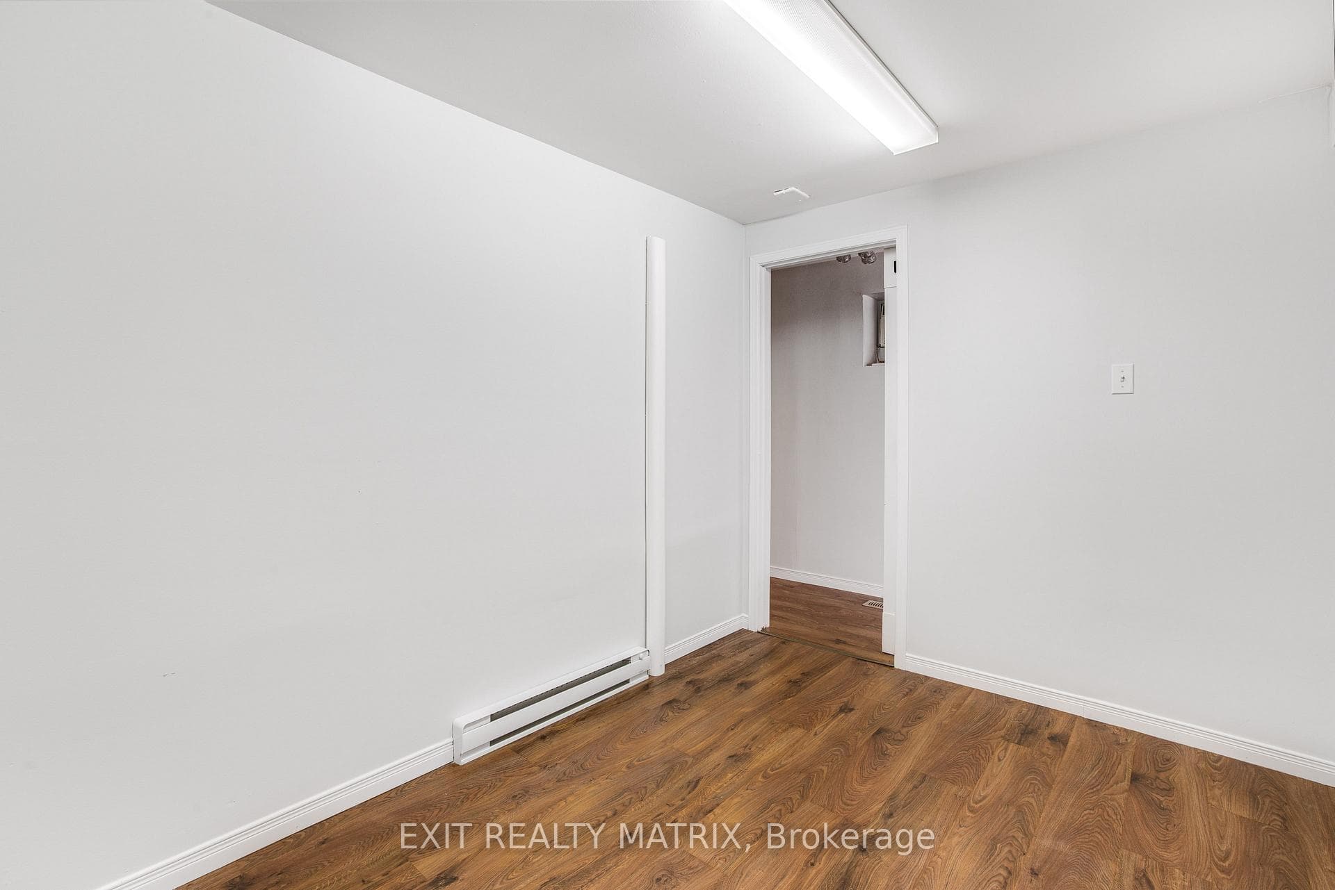 1053B KING Street photo 10