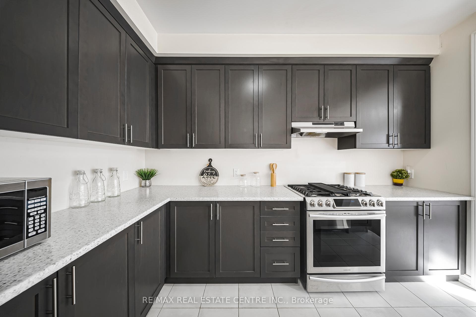 18 Talence Drive photo 24