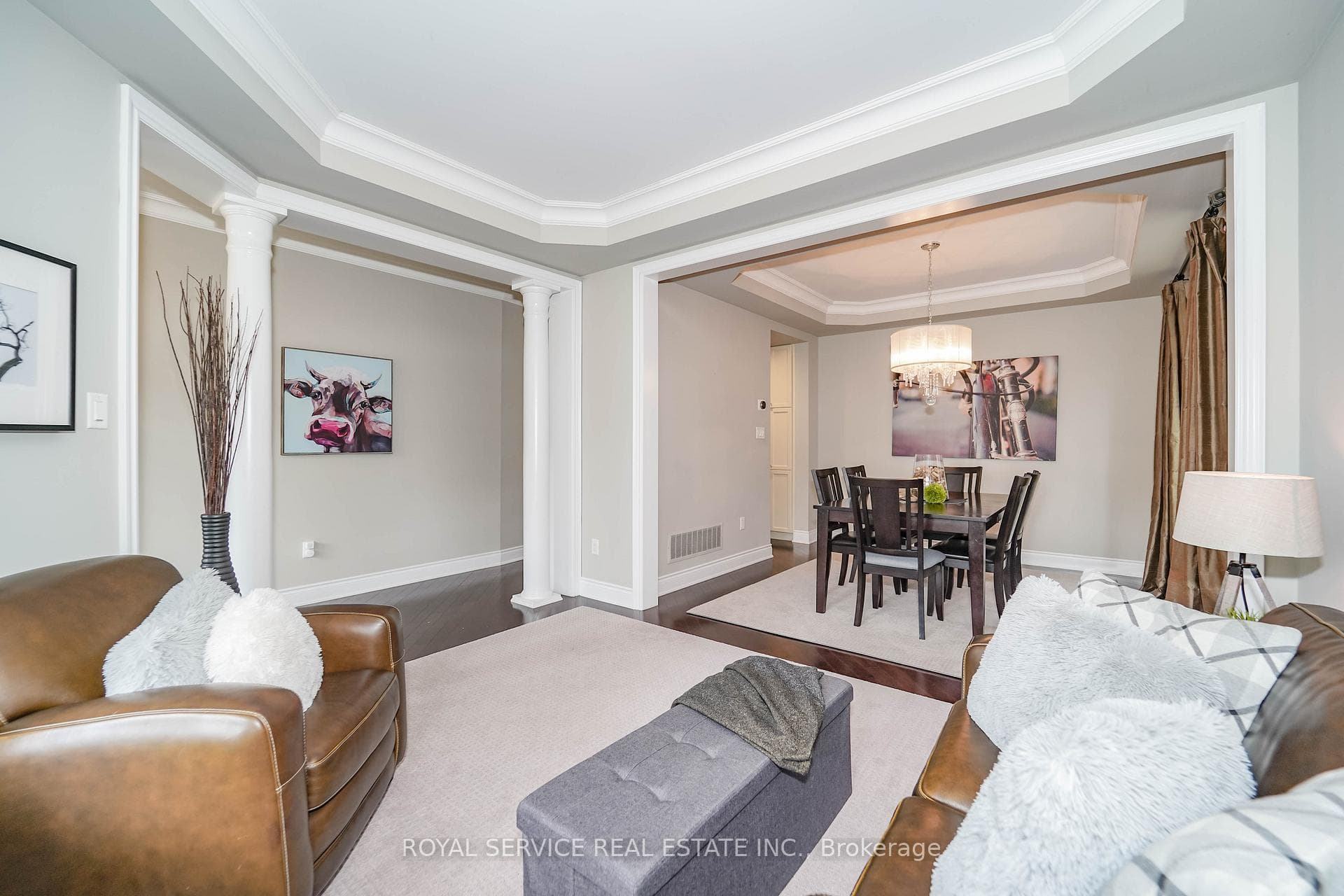 180 Robirwin Street photo 9