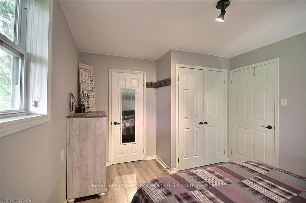 118 ISAAC Street photo 14