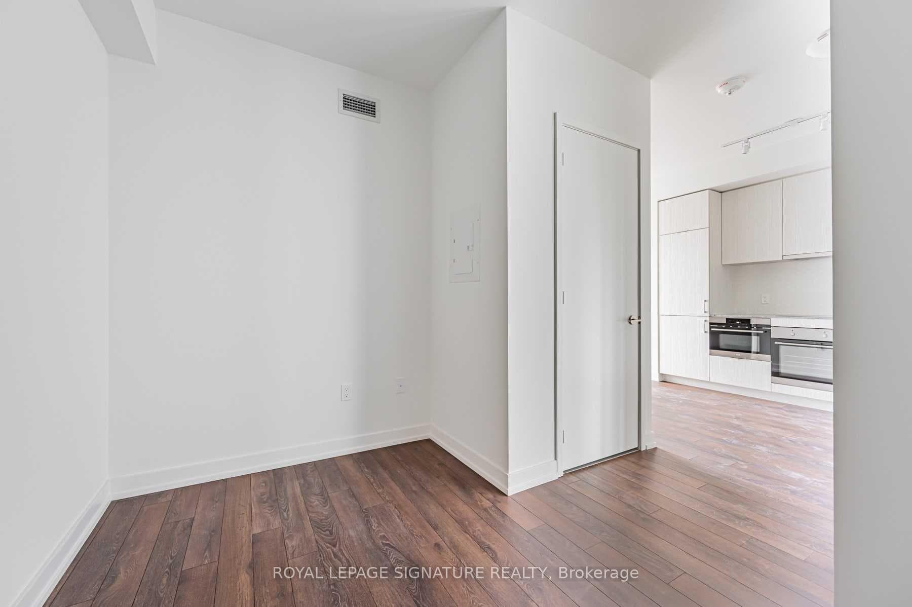 158 Front Street Unit 422 photo 10