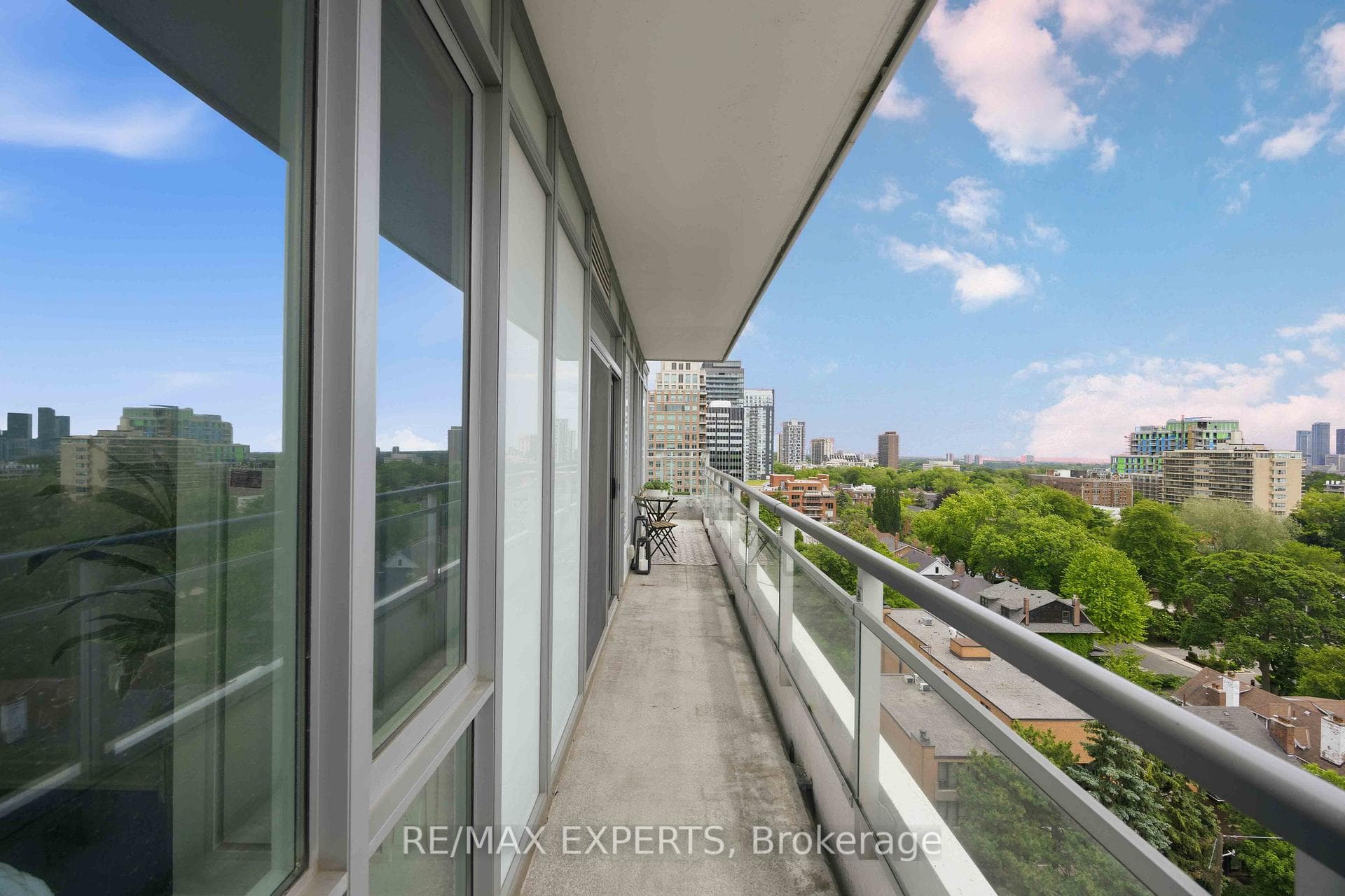 223 St Clair Avenue Unit 1007 photo 25