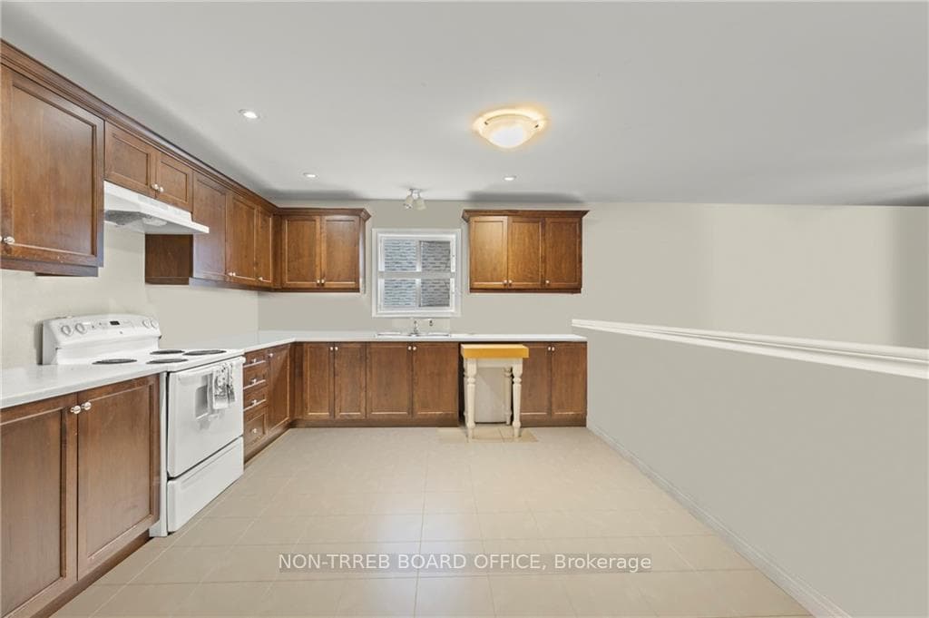 1244 Upper Gage Avenue photo 4