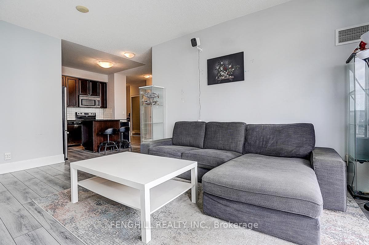 330 Burnhamthorpe Road Unit 2904 photo 9
