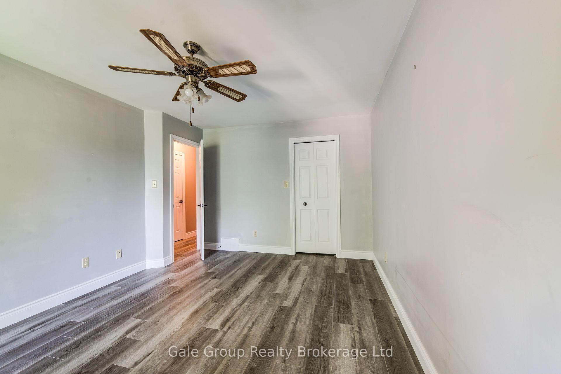 575 Springbank Avenue photo 21
