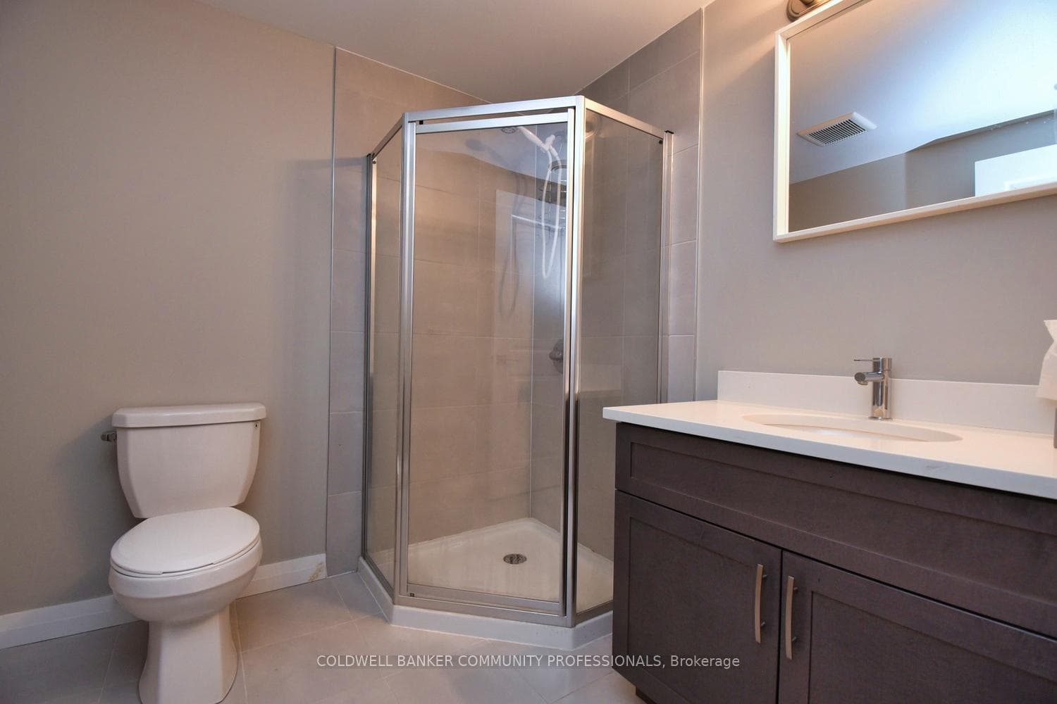 720 Grey Street Unit 70 photo 33