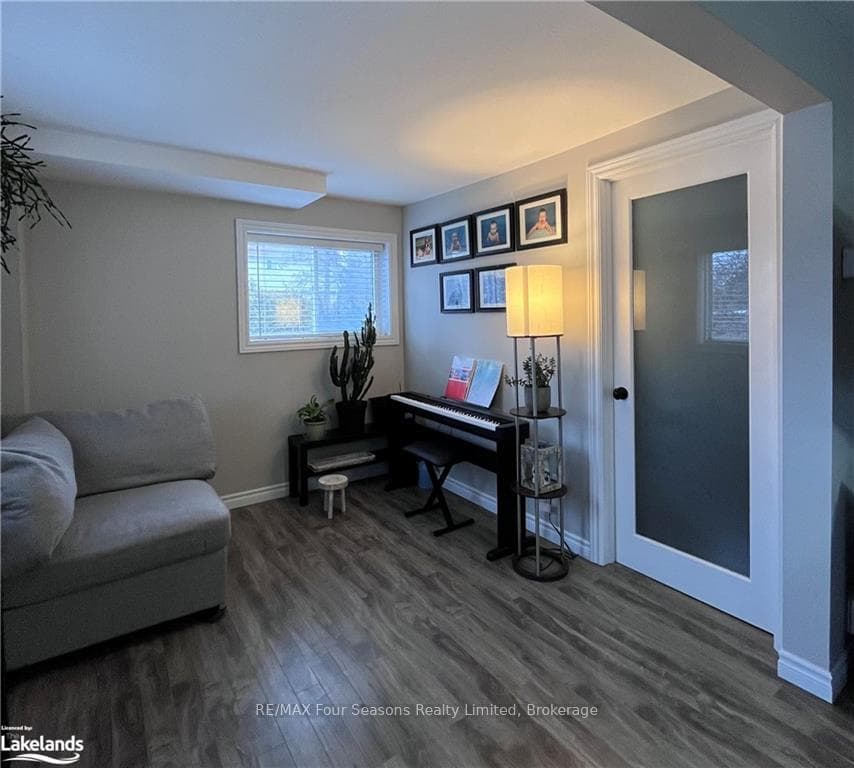 891 RIVER Road Unit 21 photo 9
