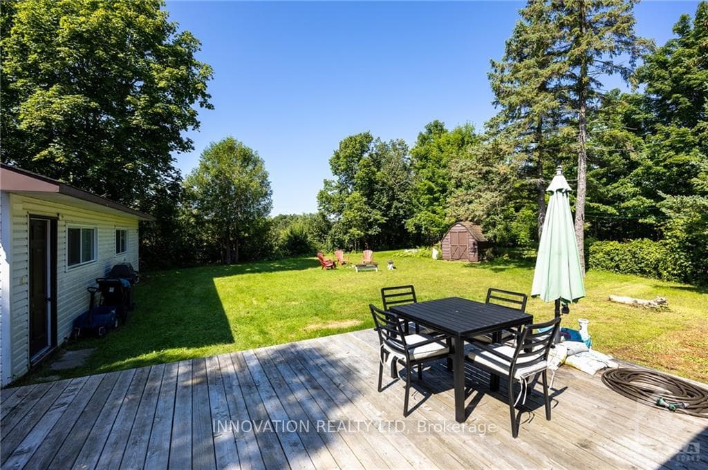 432 PATTIE Drive photo 24