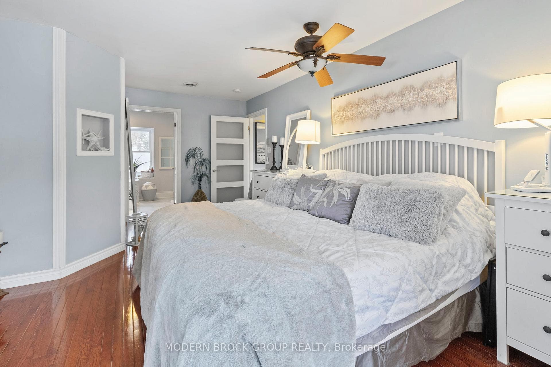 6 Belvedere Place photo 18