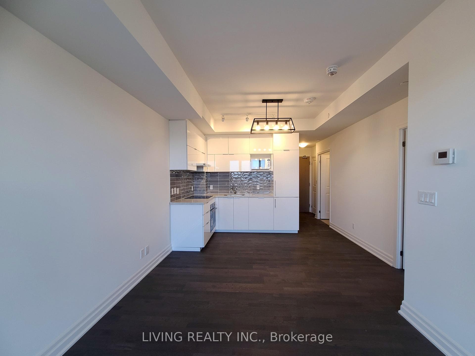 10 Rouge Valley Drive Unit 628A photo 4