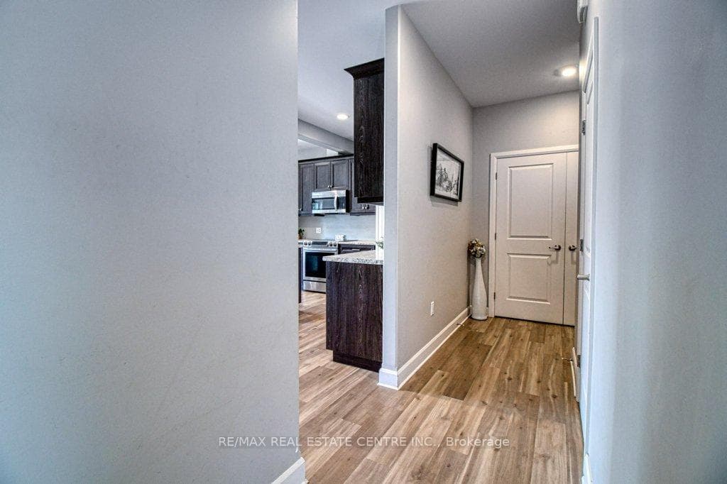 104 Arrowhead Lane photo 3