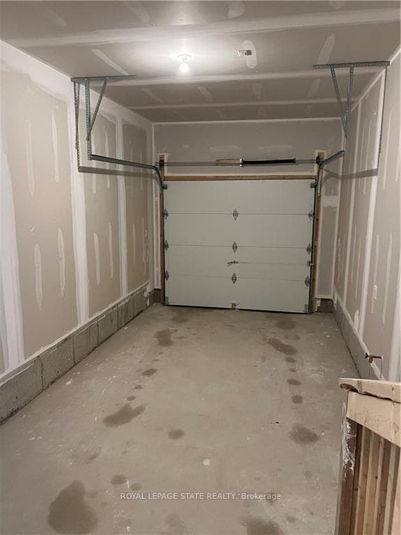 5 WAKELING Drive photo 18