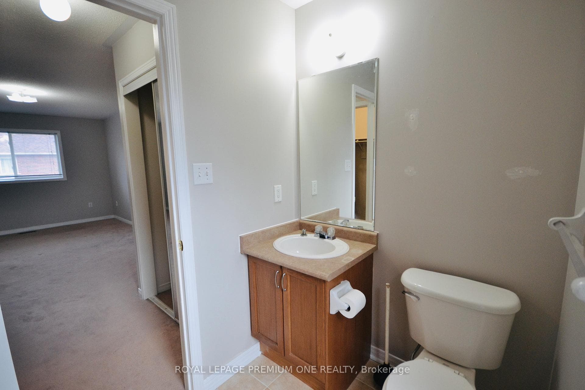 19 Montreaux Crescent photo 17