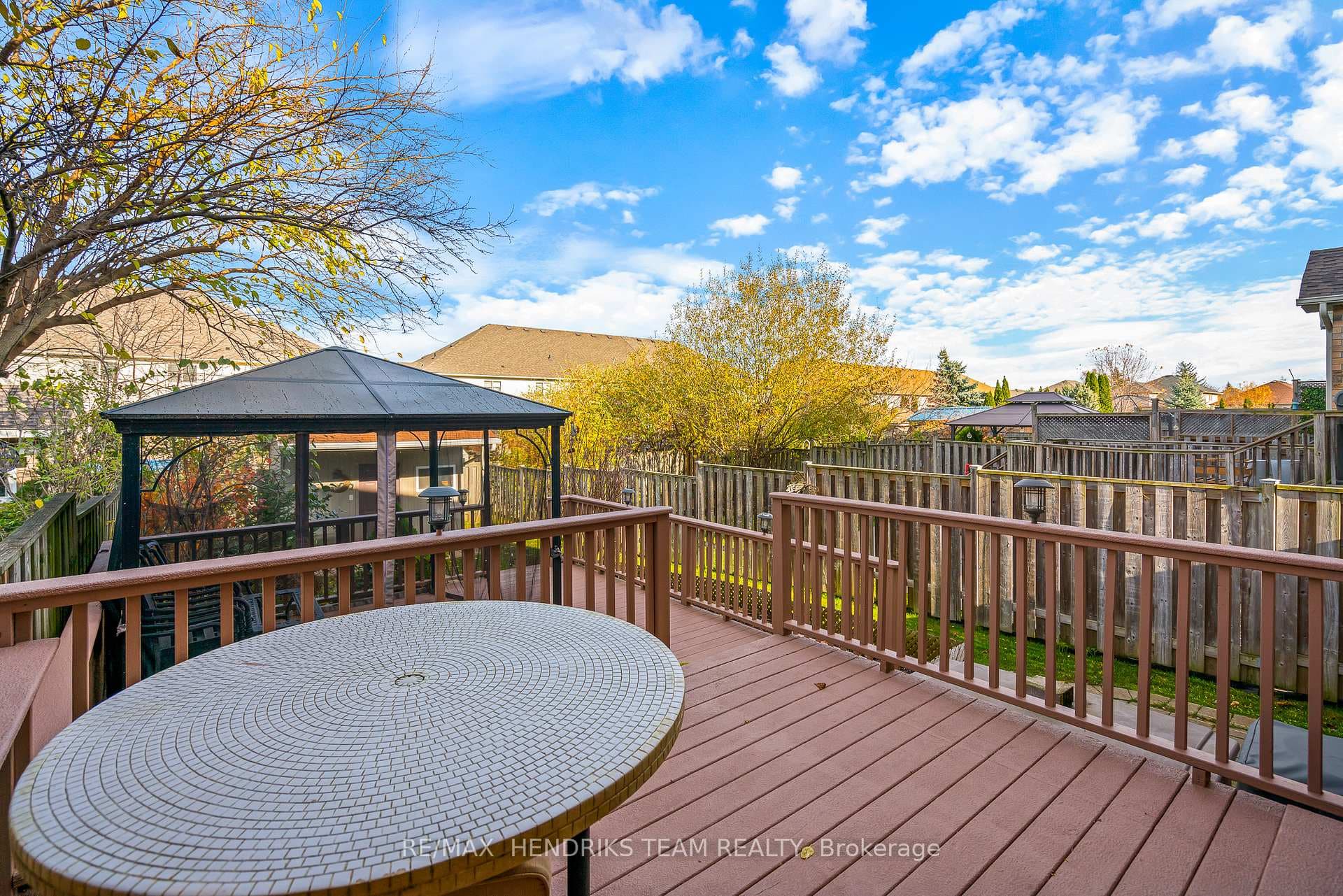 28 Elderberry Avenue photo 29