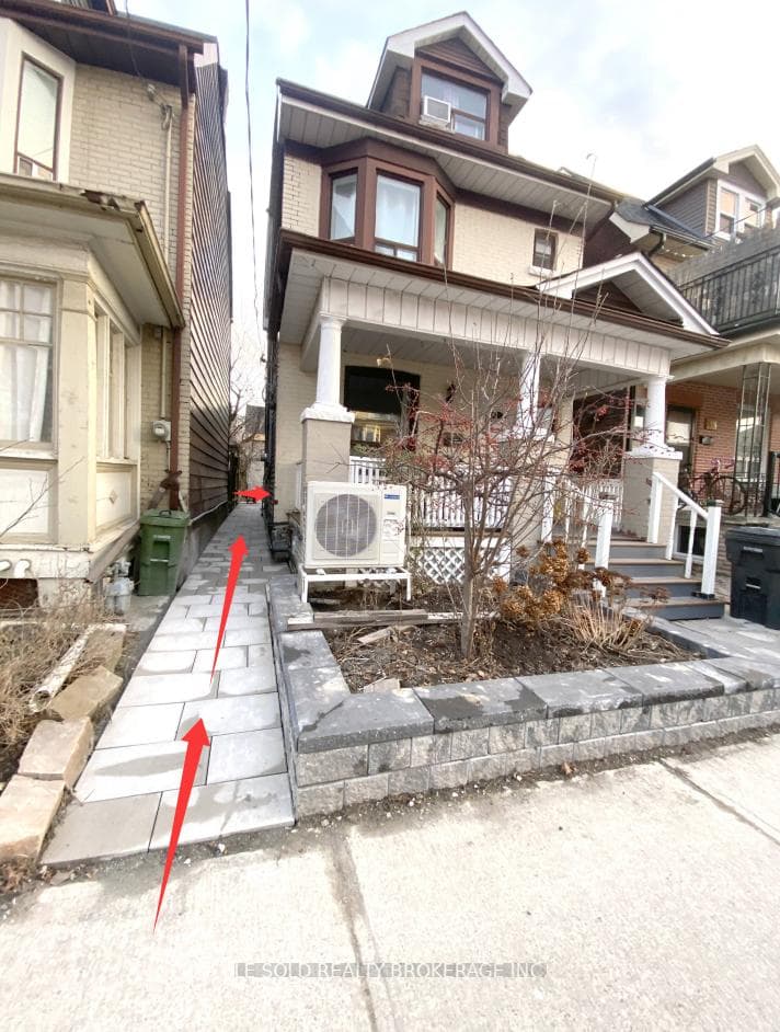 81 Hallam Street Unit Room 103 photo 1
