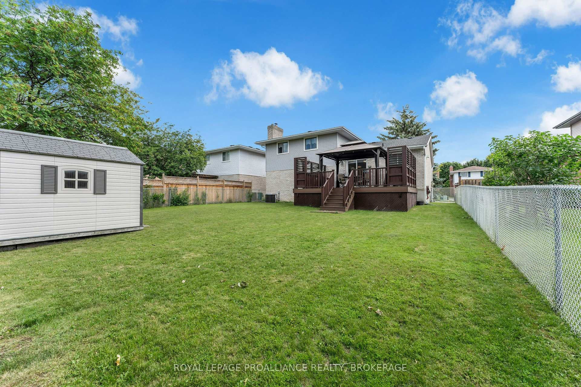 927 Newhall Drive photo 30