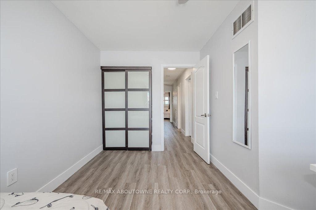 6419 Saratoga Way photo 21