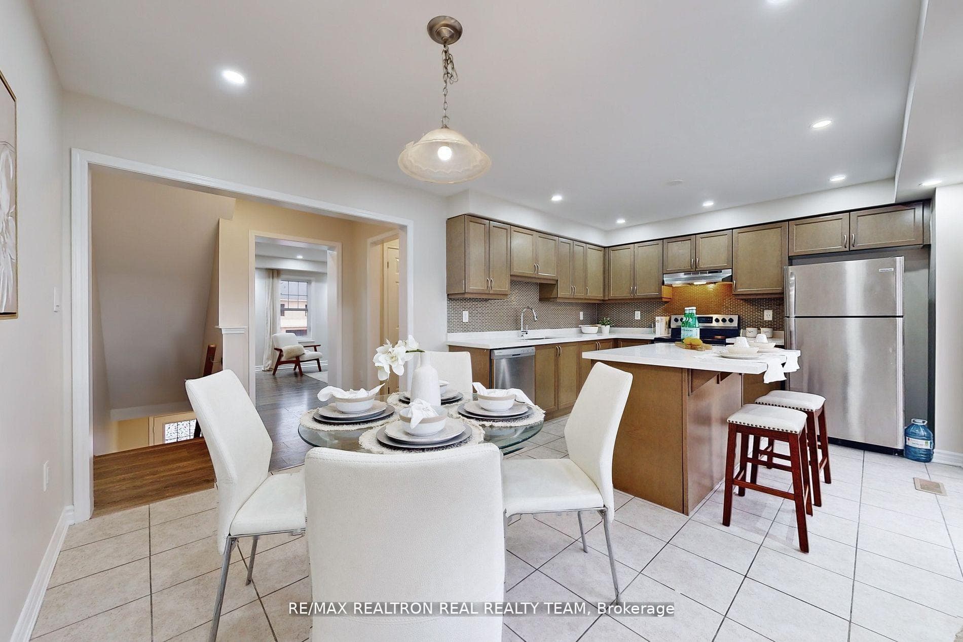 2708 Burkholder Drive photo 15