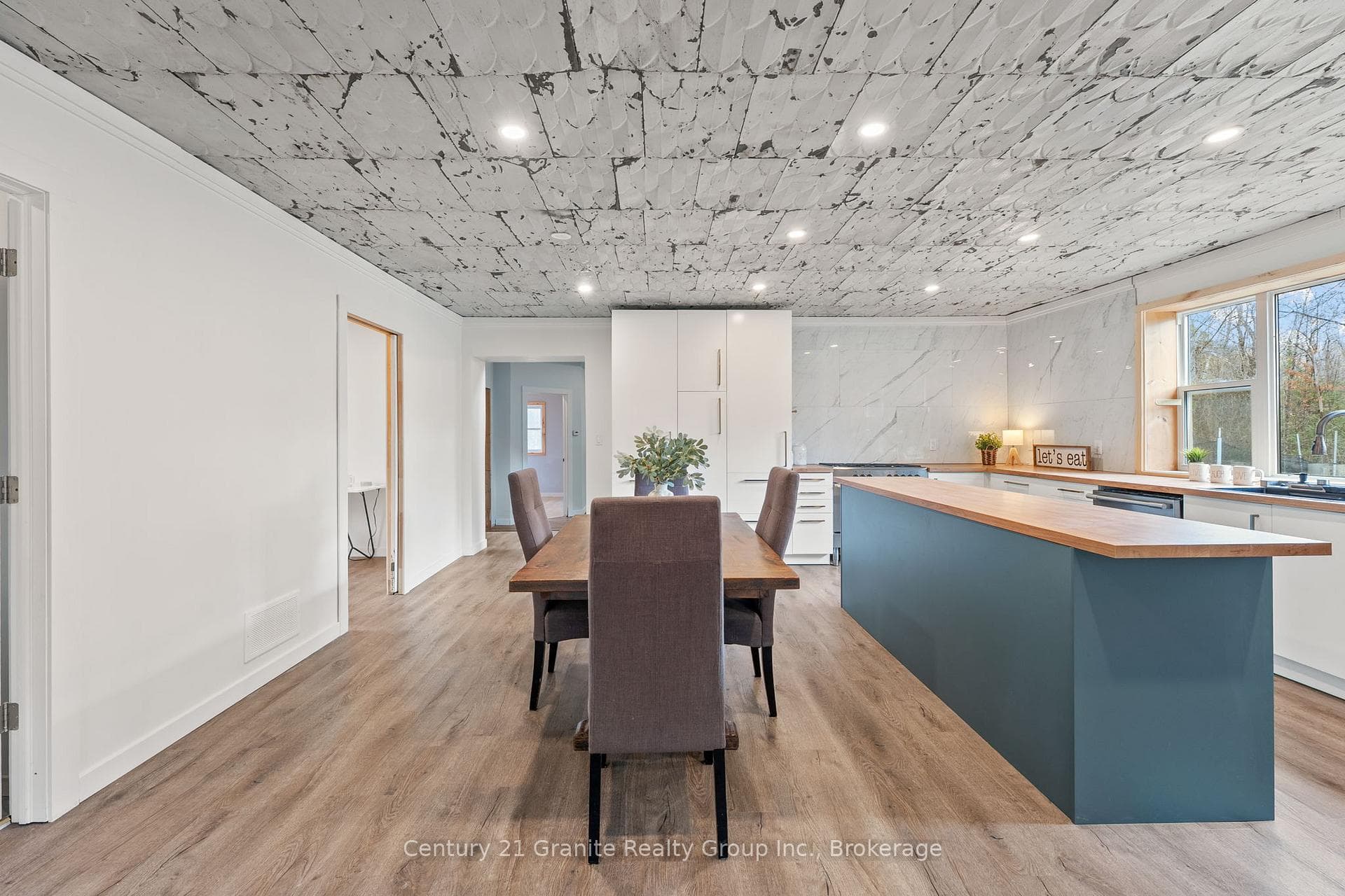 1126 Rice Road photo 9