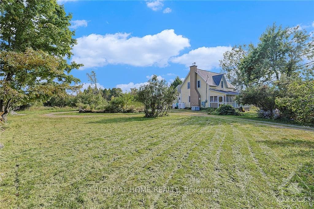 4212 O'NEIL Road photo 9
