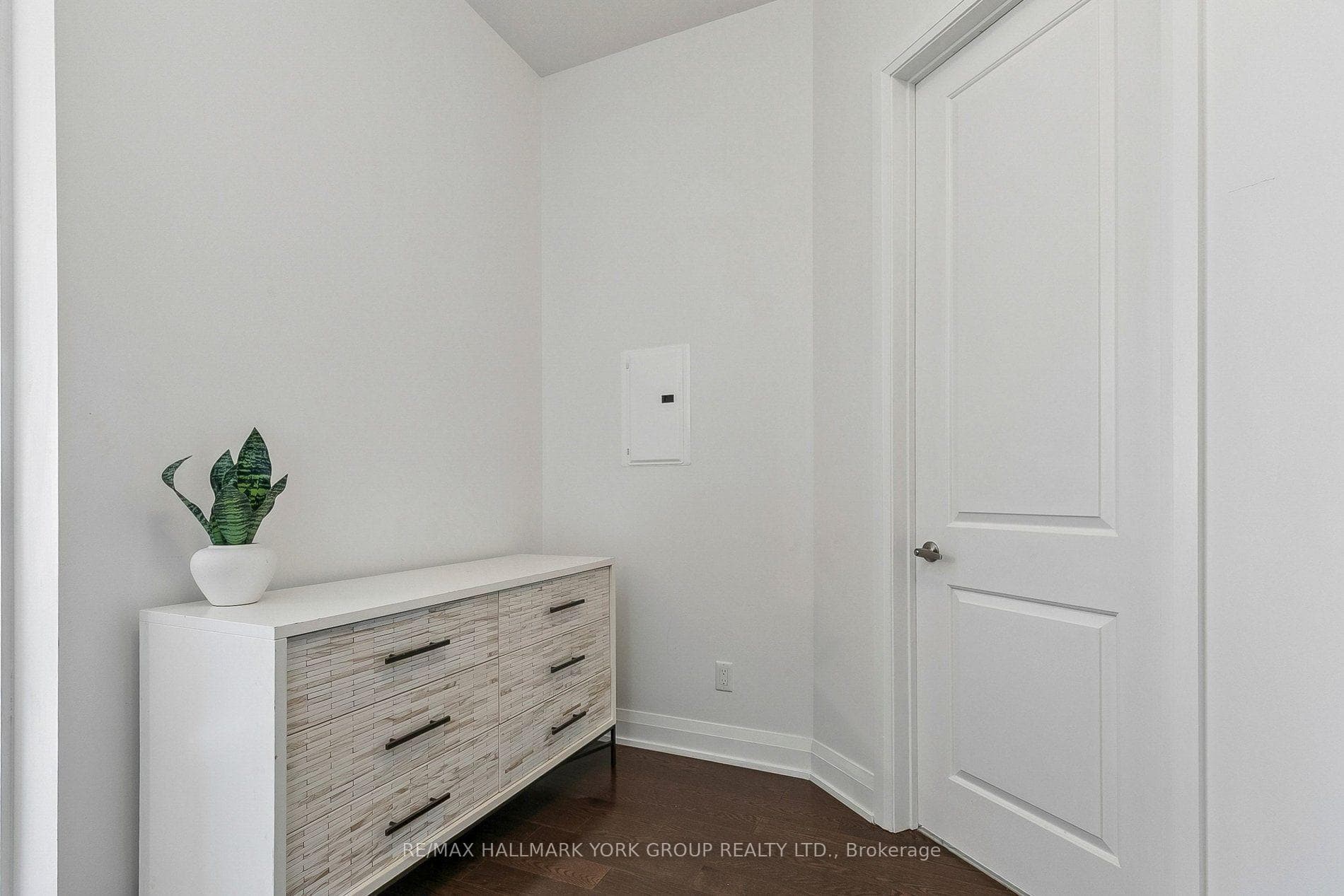 15277 Yonge Street Unit 309 photo 23