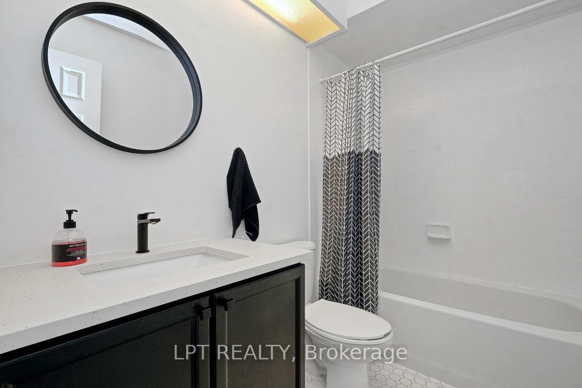 204 Briston Private Unit 30 photo 23
