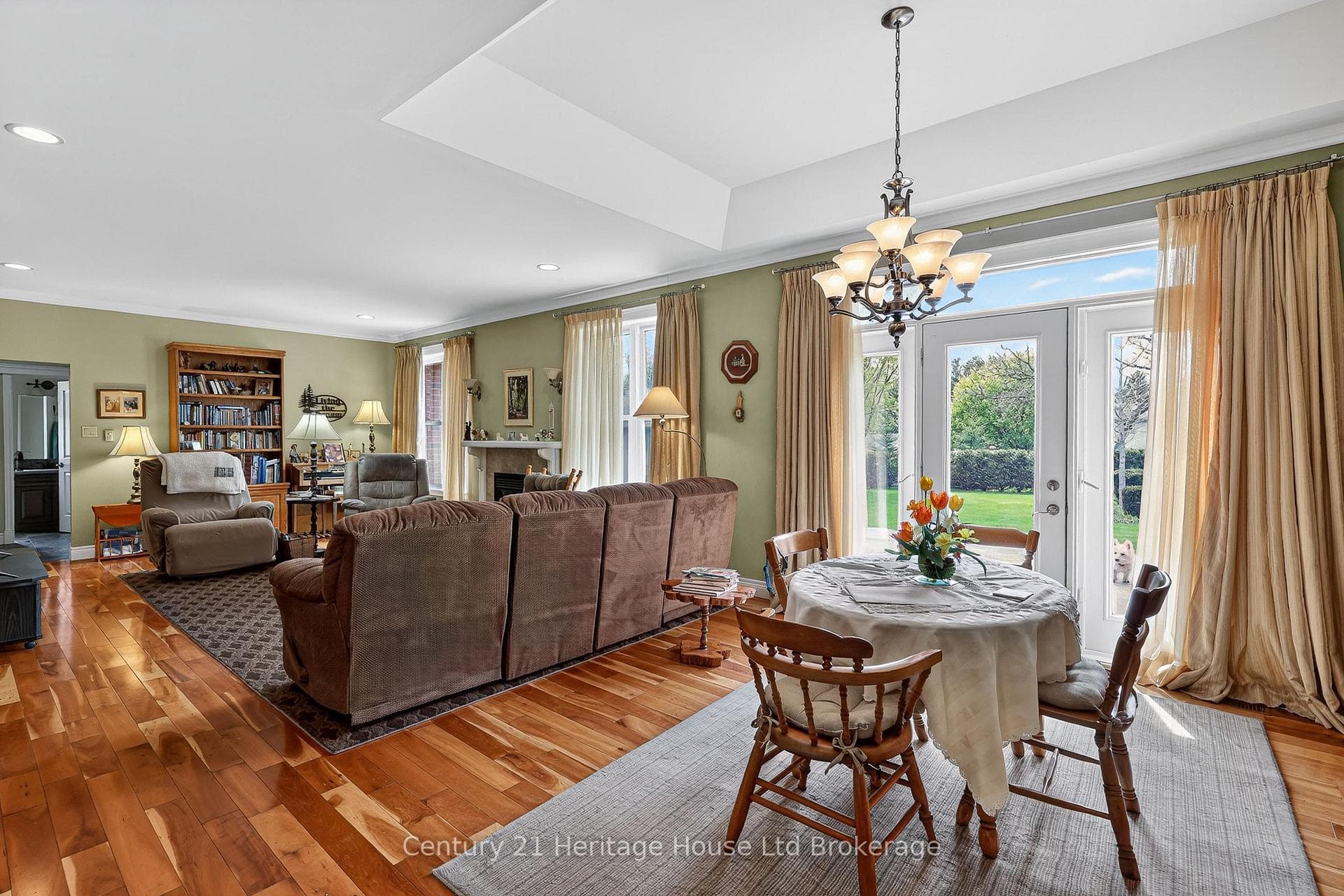 15 Hampden Street photo 3