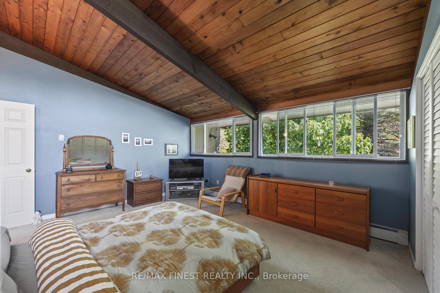 13 Edgewood Road photo 23
