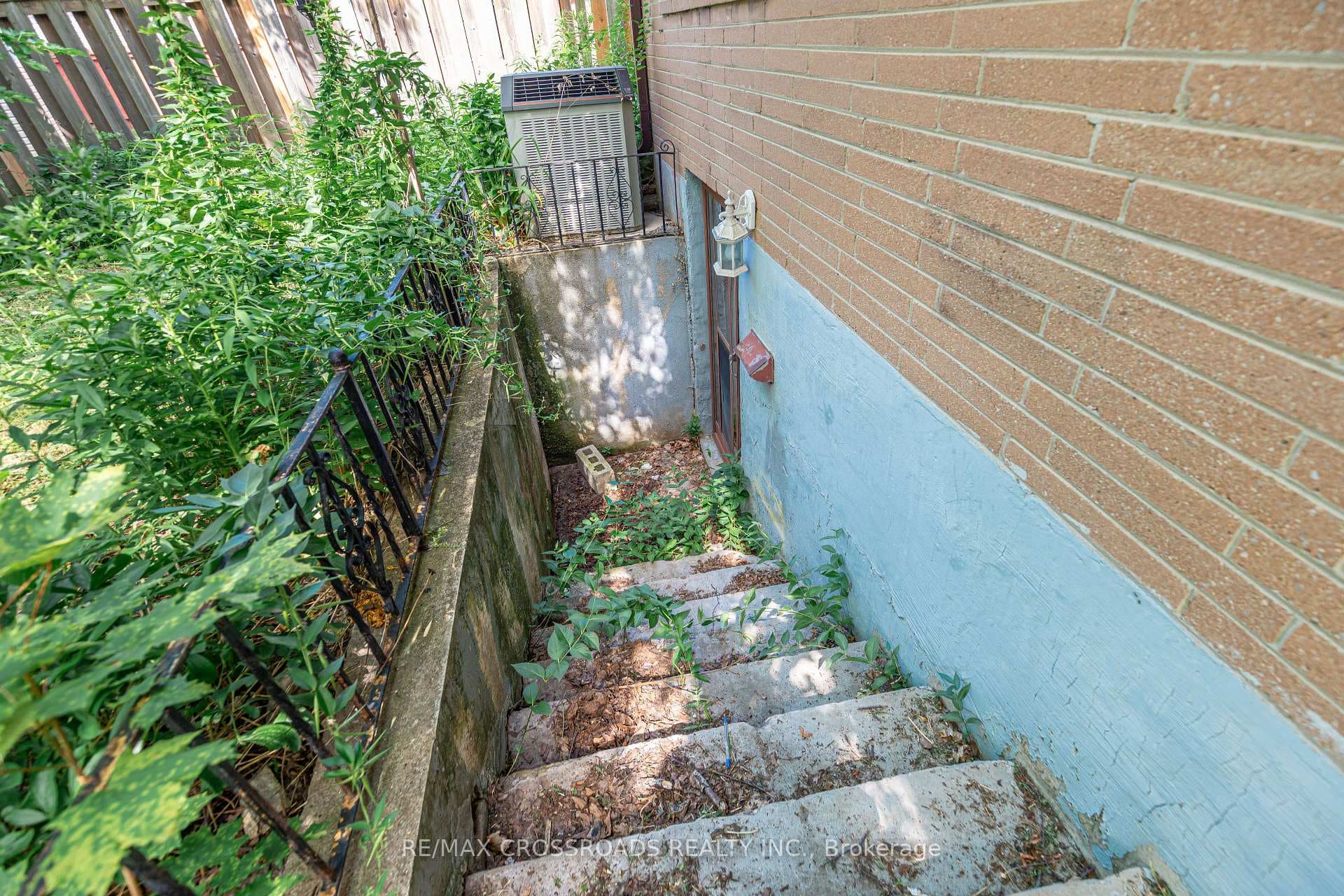 59 Stansbury Crescent photo 22