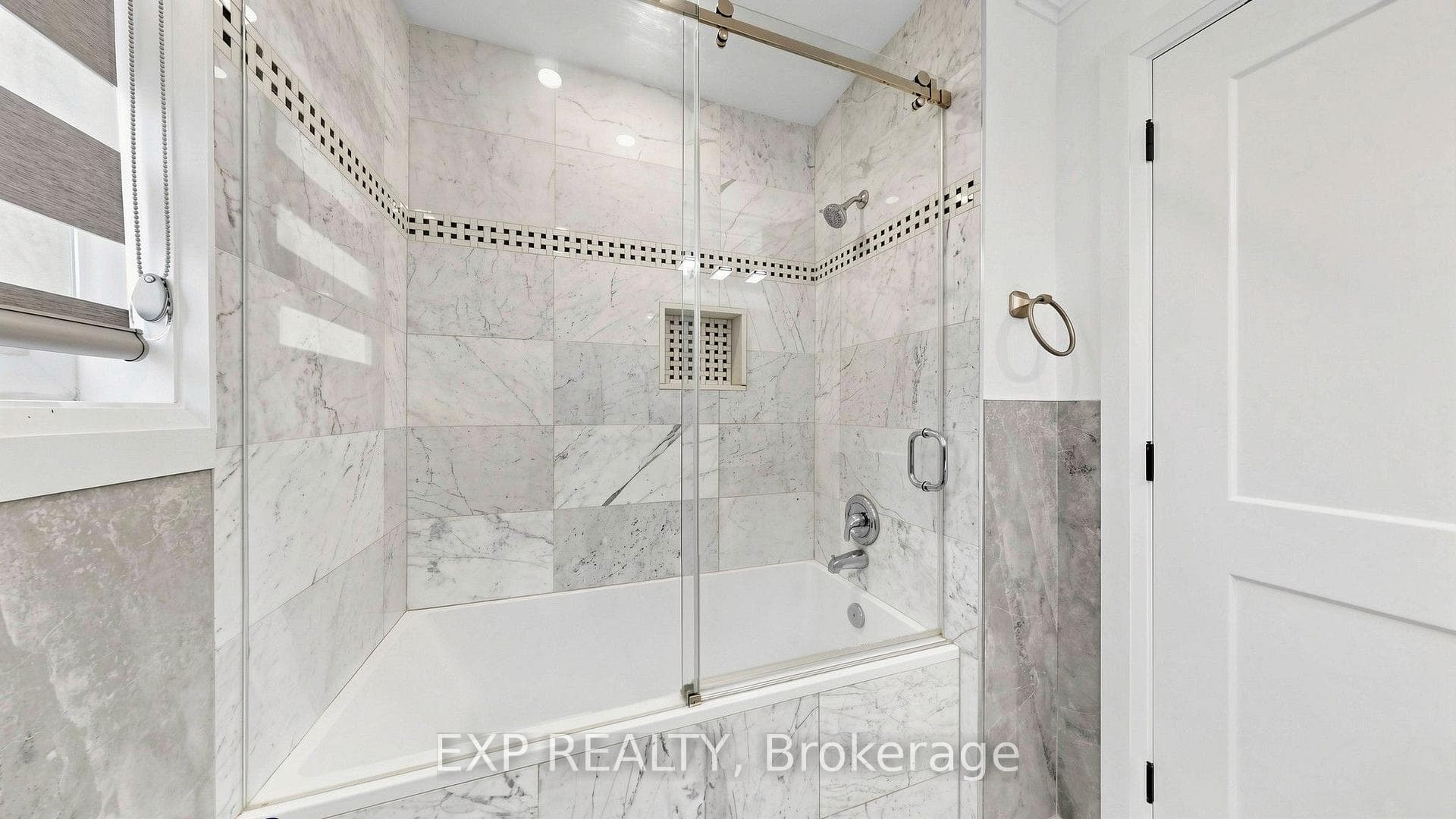44 Tower Drive photo 40